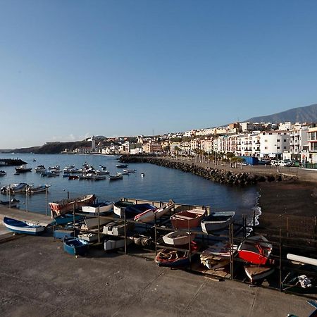 Apartamento Frente Al Puerto De Candelaria A 20 Metros De La Playa. Buitenkant foto