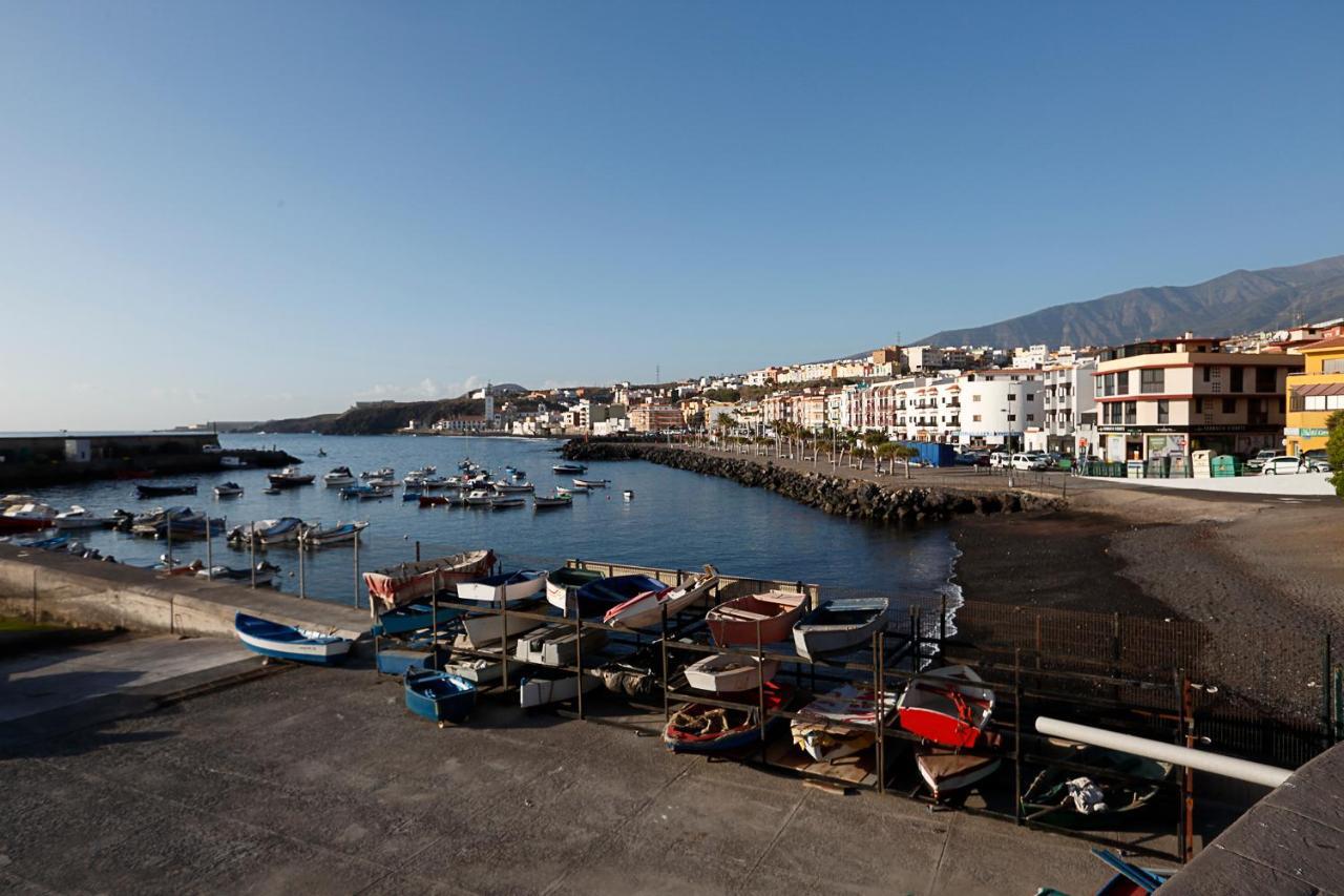 Apartamento Frente Al Puerto De Candelaria A 20 Metros De La Playa. Buitenkant foto