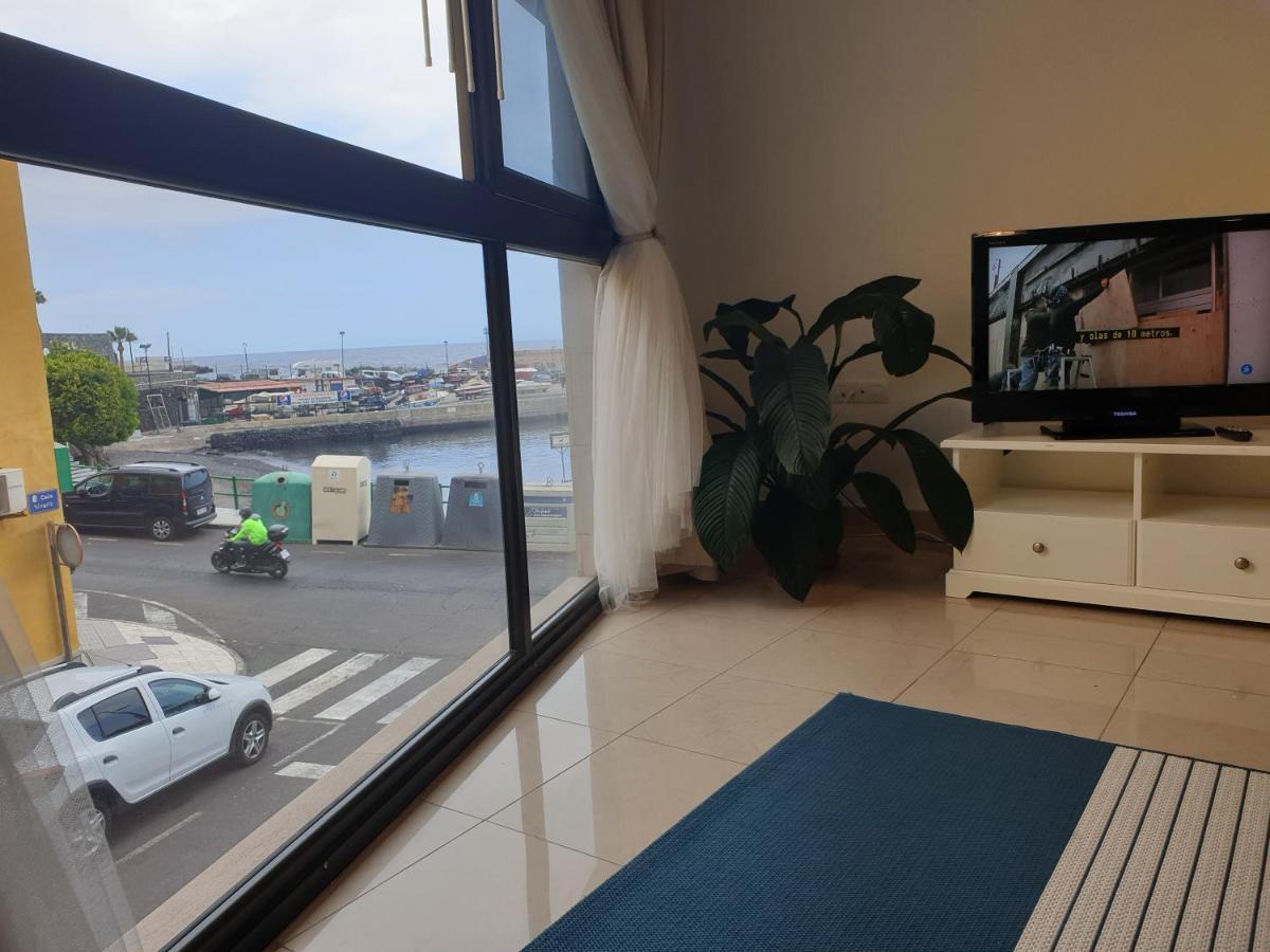 Apartamento Frente Al Puerto De Candelaria A 20 Metros De La Playa. Buitenkant foto