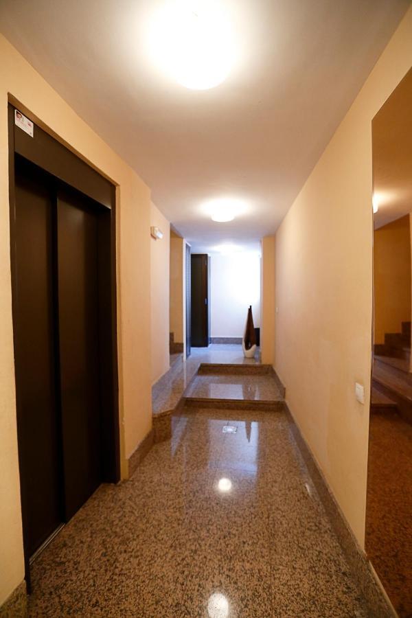 Apartamento Frente Al Puerto De Candelaria A 20 Metros De La Playa. Buitenkant foto