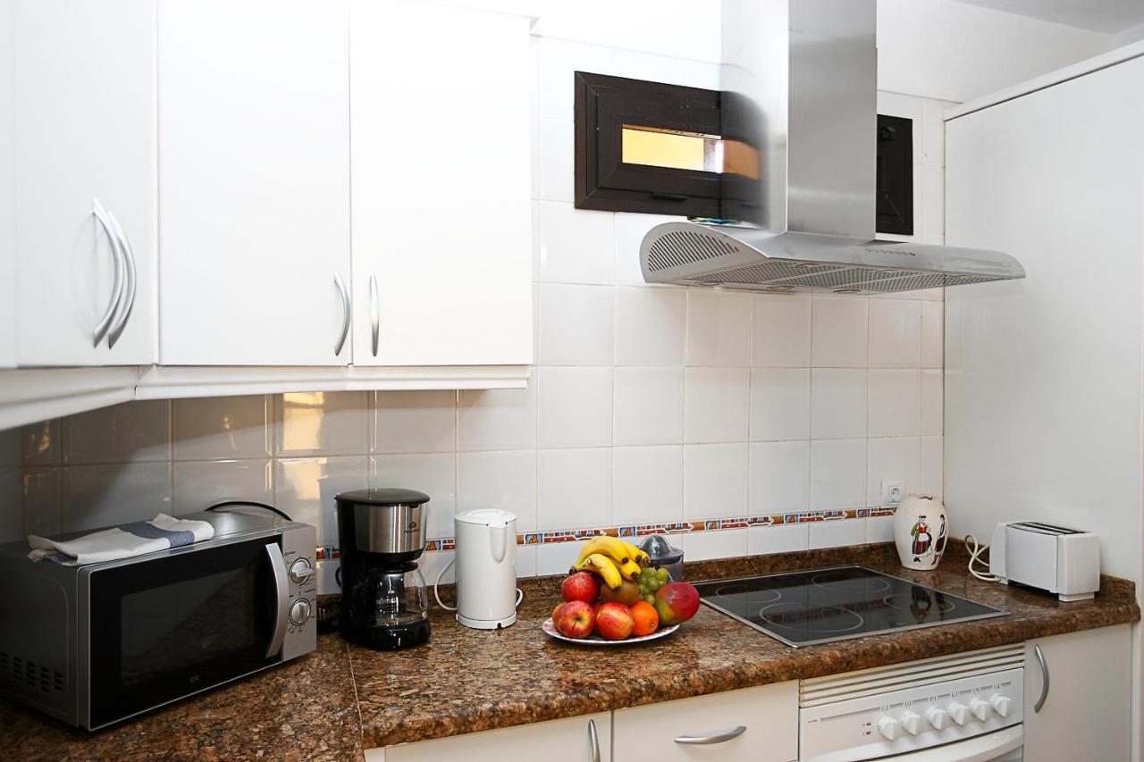 Apartamento Frente Al Puerto De Candelaria A 20 Metros De La Playa. Buitenkant foto